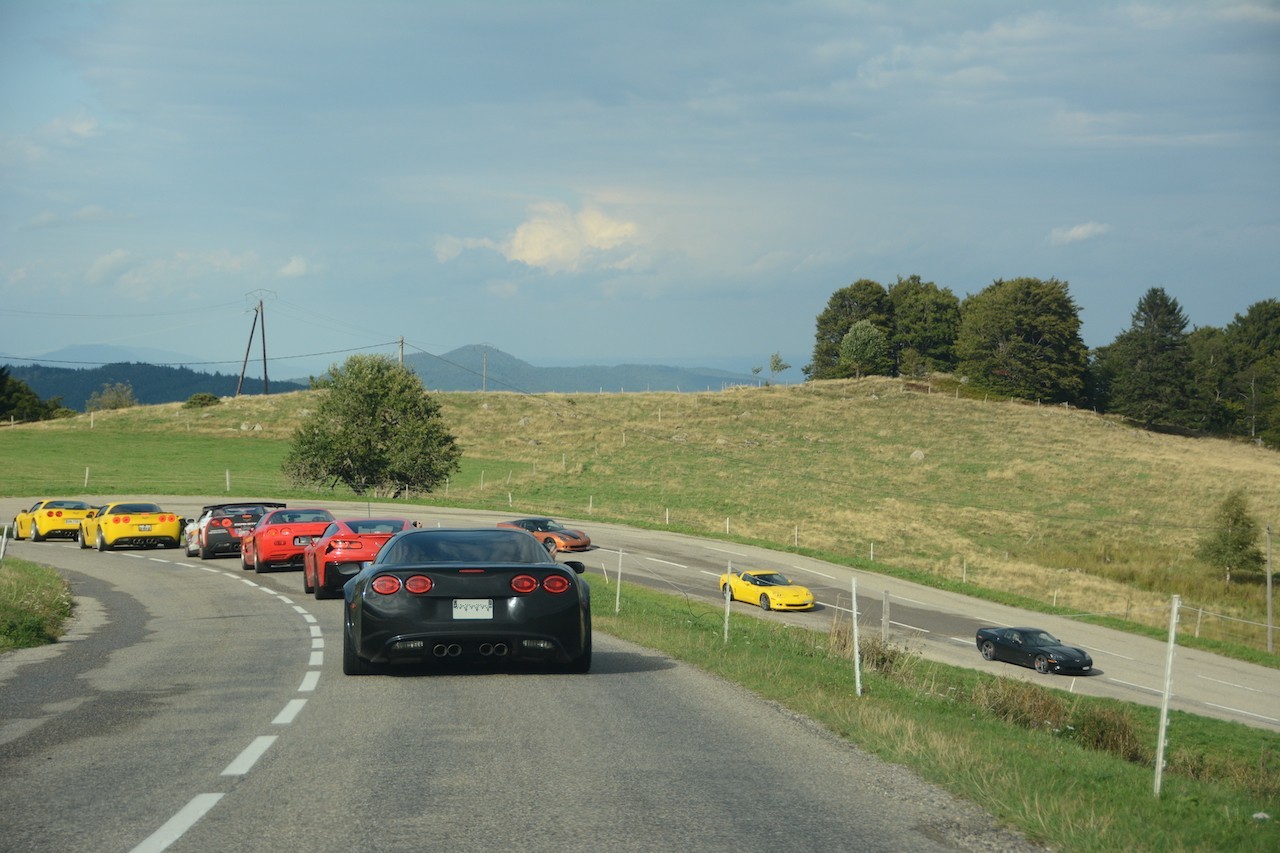 2022 corvette family 51